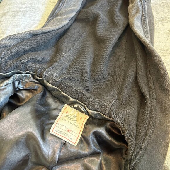 Free People Vegan Leather Jacket, black with fabric hood - Picture 4 of 4